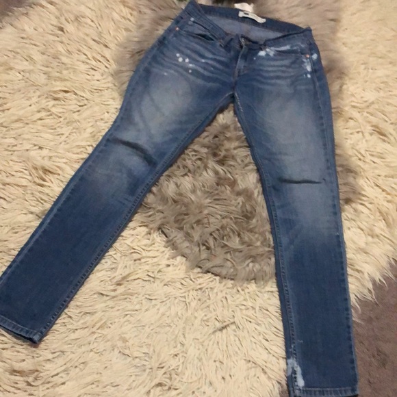 One of a Kind Distressed Levi’s 524 Skinny Sz 5M - Picture 4 of 17